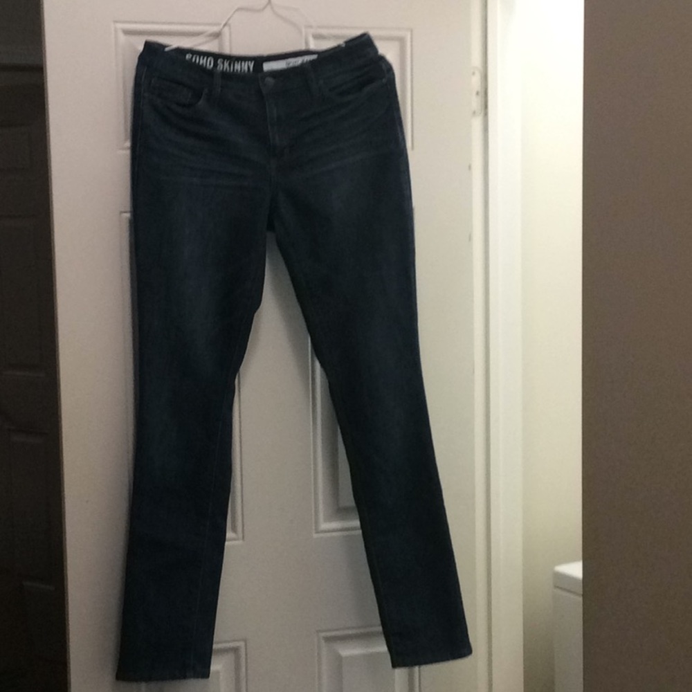 Women’s DKNY skinny jeans